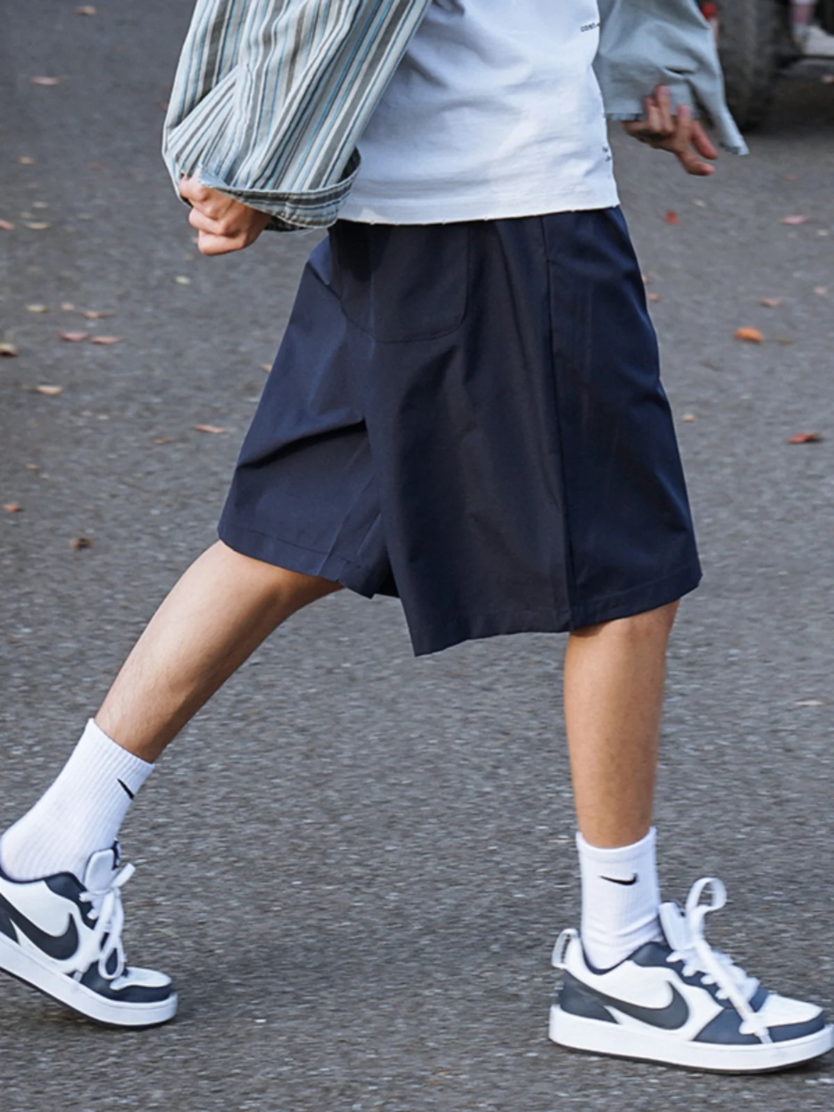 

Мужские повседневные спортивные брюки из полиэстера, летние, тонкие, простые, свободные, быстросохнущие, длиной до колена, в гонконгском стиле