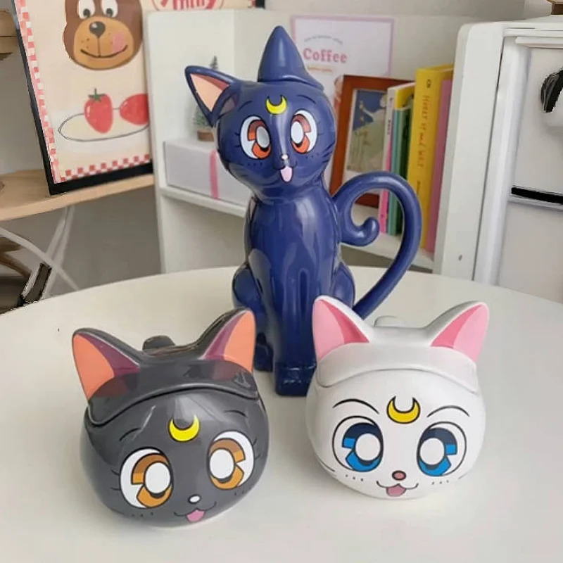 2024 neue Ankunft Sailor Moon Katze Keramik Tassen Schwarz Weiß Katze Cartoon Becher Mit Griff Anime Nette Trinken Wasser Milch Tasse Weihnachten geschenk