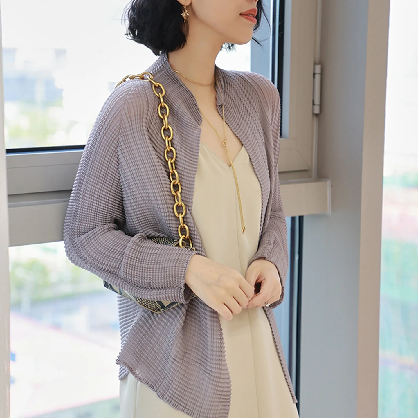 Miyake Pieghe 2025 Primavera ed Estate Nuovo Senso della Moda Senior Camicia da Sole Vento Pigro Giacca da Sole Allentata Sezione Sottile Femminile