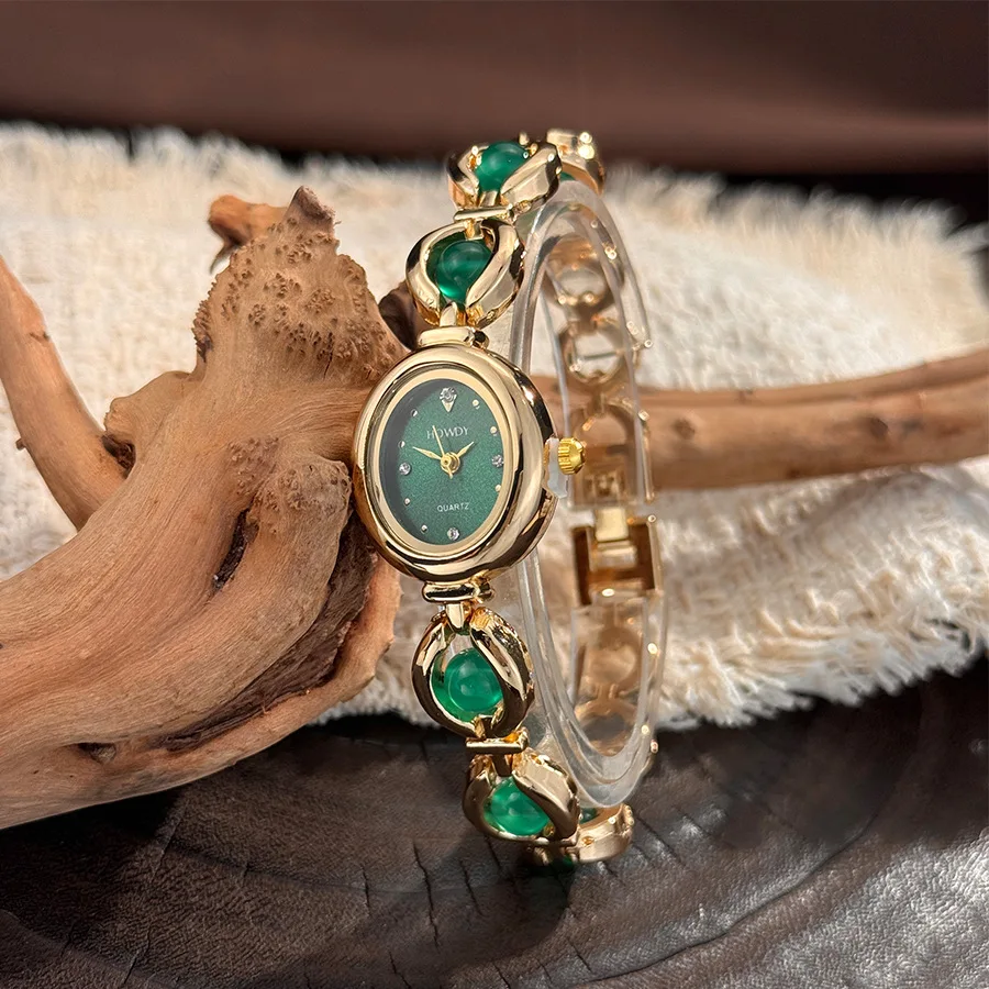 Retro imitation pearl women's watch, small fragrance light luxury bracelet watch, oval temperament watch