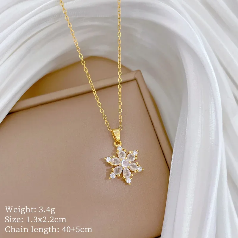 Luxury Ice Flower Snowflake Full Zircon Pendant Necklace Female Versatile Clavicle Chain Titanium Steel