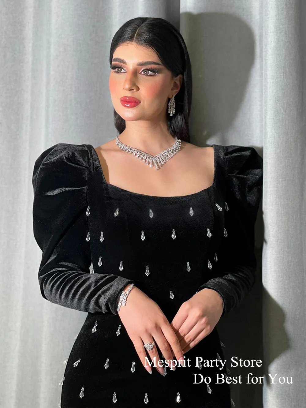 Mesprit Saudi Evening Dress 2024 Custom Size Long Sleeve Square Neck Crystals Velvet Mermaid Black Prom Gown Dubai Party Dresses