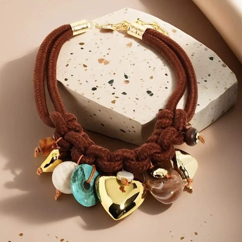 

New Handmade Woven Rope Necklace,Creatively Designed Heart-shaped Pendant,Fashionable Clavicle Chain,Christmas Decor Props Gifts