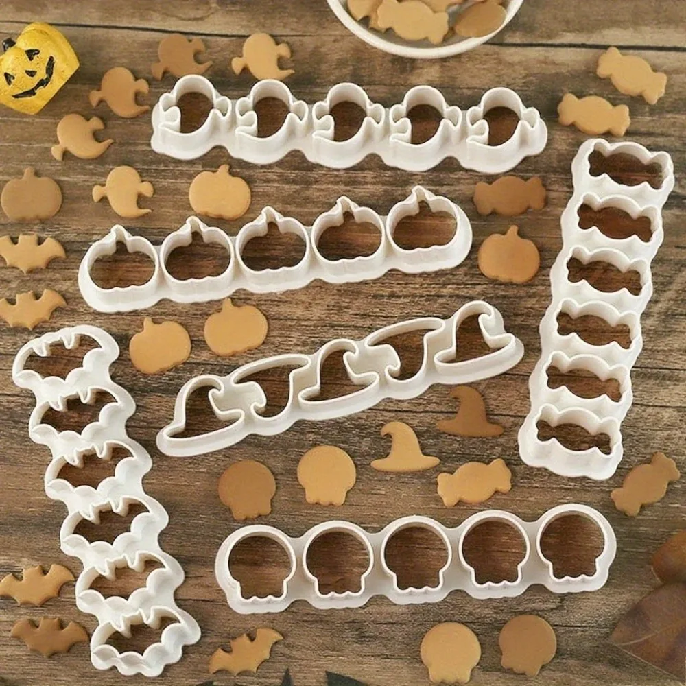 6Pcs Mini Christmas  Halloween Cookie Cutter Set Gingerbread Man, Tree, Star Pumpkin, Ghost Plastic Molds for Fondant & Baking