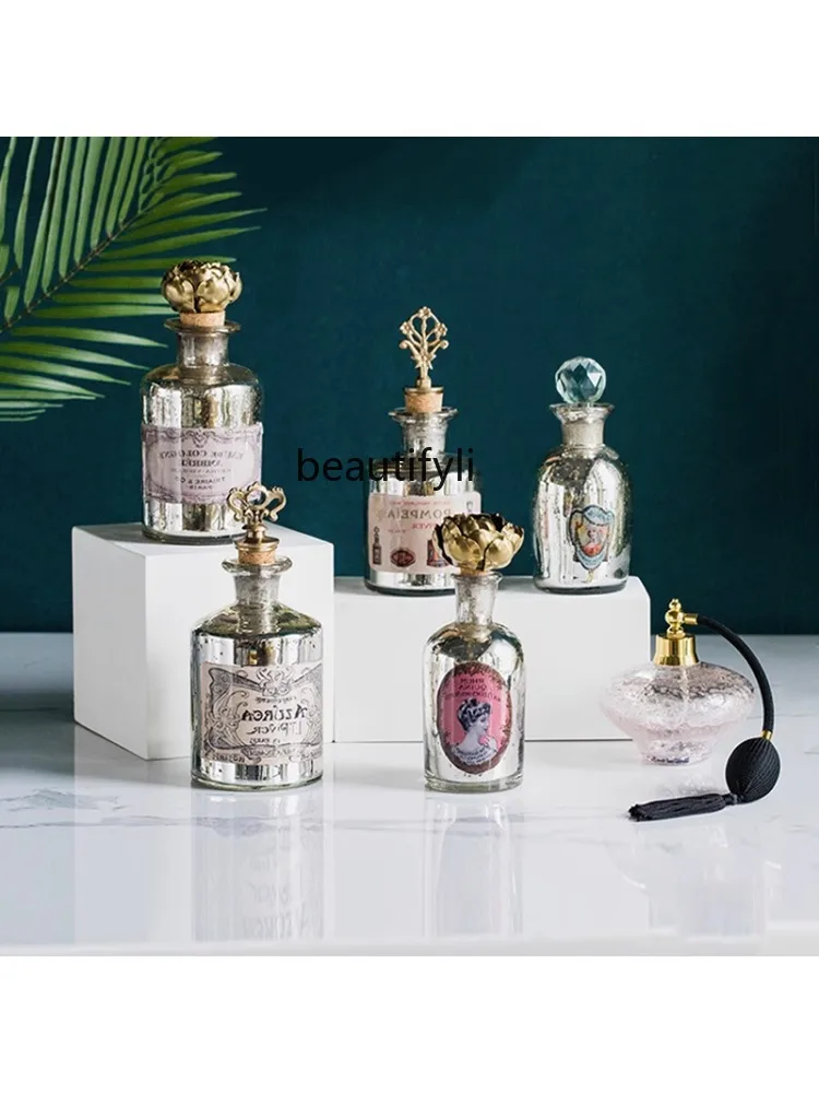 European and American Style Light Luxury Decorations French Complex Classical Window Display Perfume Bottle Furnishings