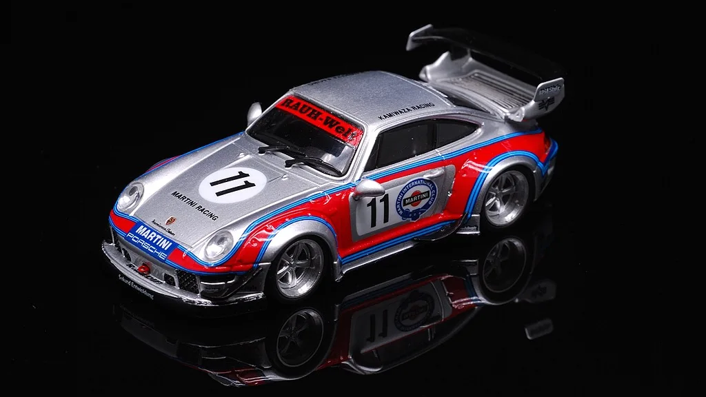 

CM модель 1/64 RWB993 MARTINI No.11 LBWK ER34, модель автомобиля, коллекционная миниатюра Диона