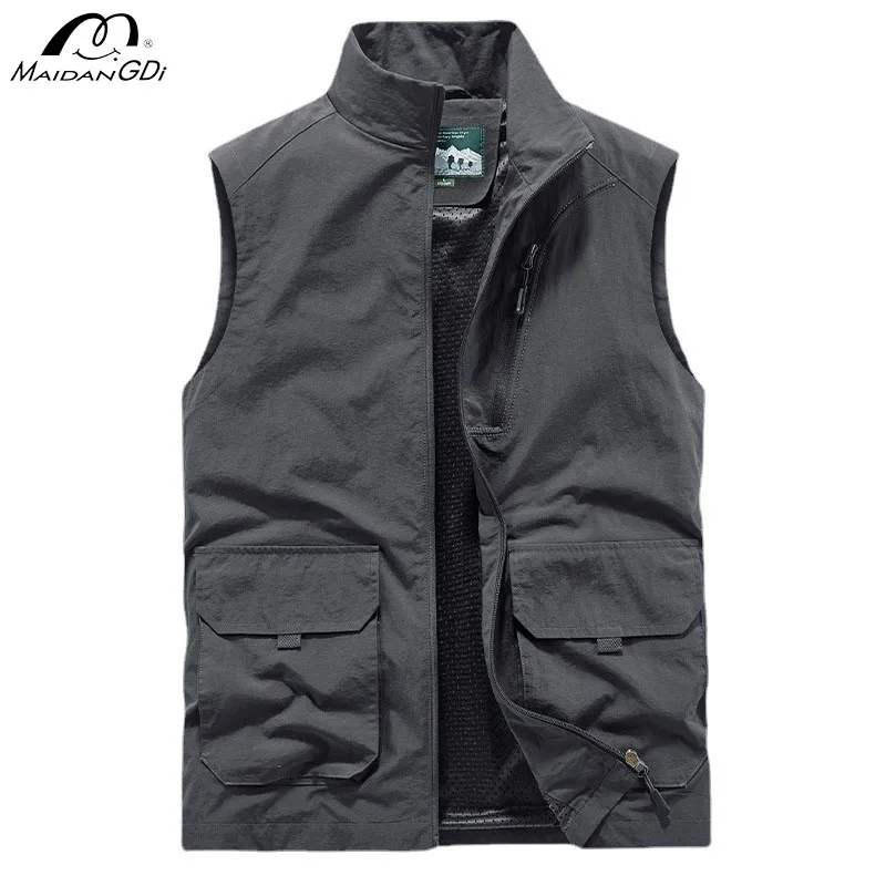 MaiDangDi Workwear Style Sleeveless Men's Vest High Necked Nylon Mens Jacket Waterproof Scratch Top Multi Pocket Men Clothing