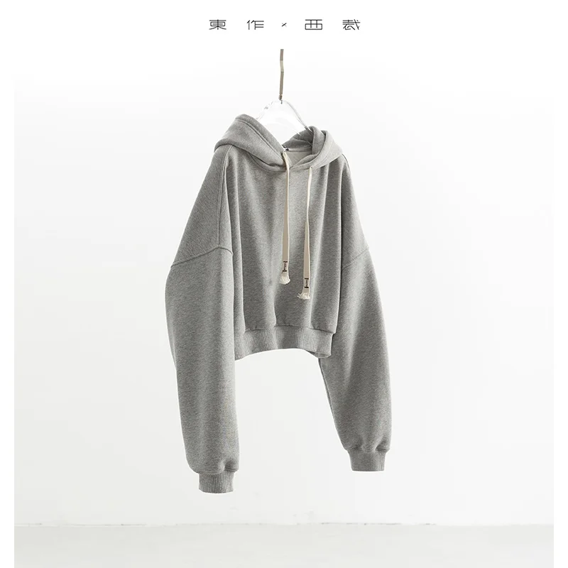 

Unique Style That Doesn'T Clash with Other Outfits ~ Women's Short Long-Sleeve Hooded Fleece Cotton Sweatshirt, Classic Versatile Pullover, New for Autumn and Winter 2025