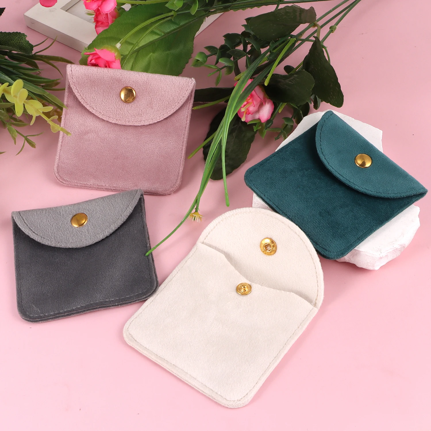 

1/10 piece short plush jewelry packaging bag buckle bag ring earring bracelet necklace storage wedding party chic gift bag