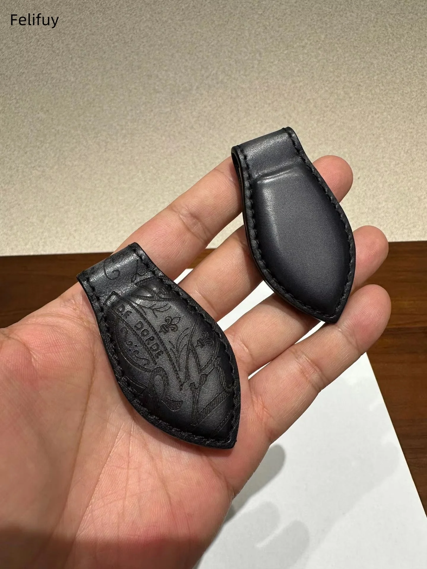 Men's Multi-Scenario Magnetic Money Clip Card Holder Small Genuine Leather Check Cash Wallet Calfskin Portable Pocket Organizer