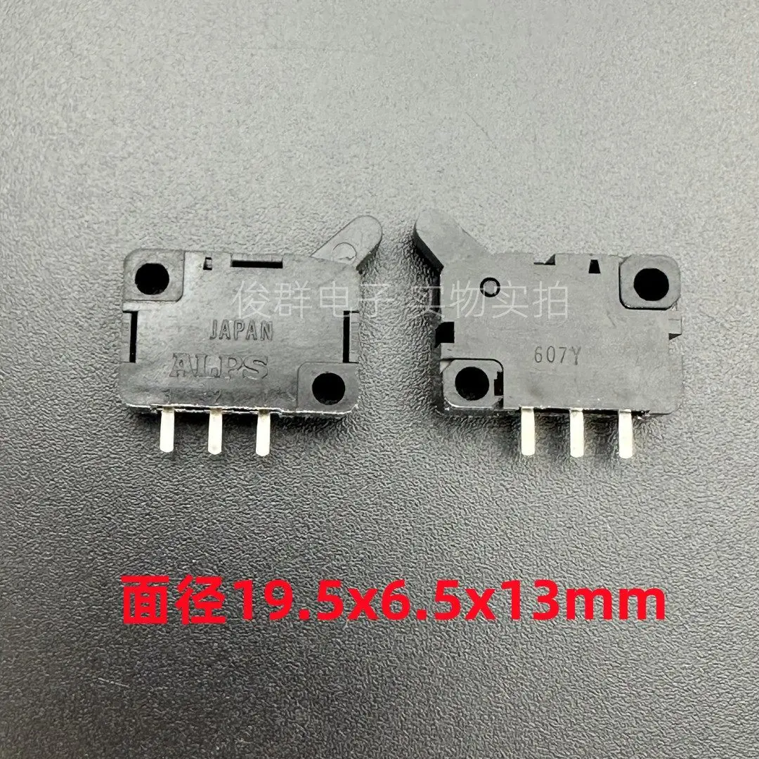 5pcs/Japan detection switch travel limit switch movement reset press micro-movement 3 feet