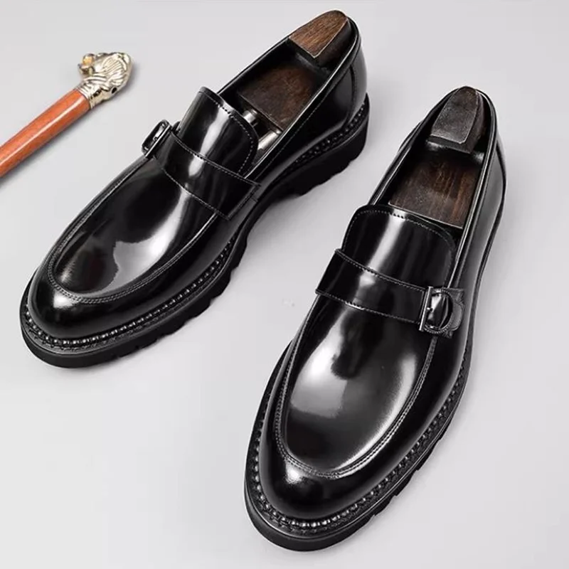 High-end First-layer Cowhide Leather Shoes For Men Dress Shoes Patent Leather Shiny Surface Sheepskin Lining Buckle Casual Shoes