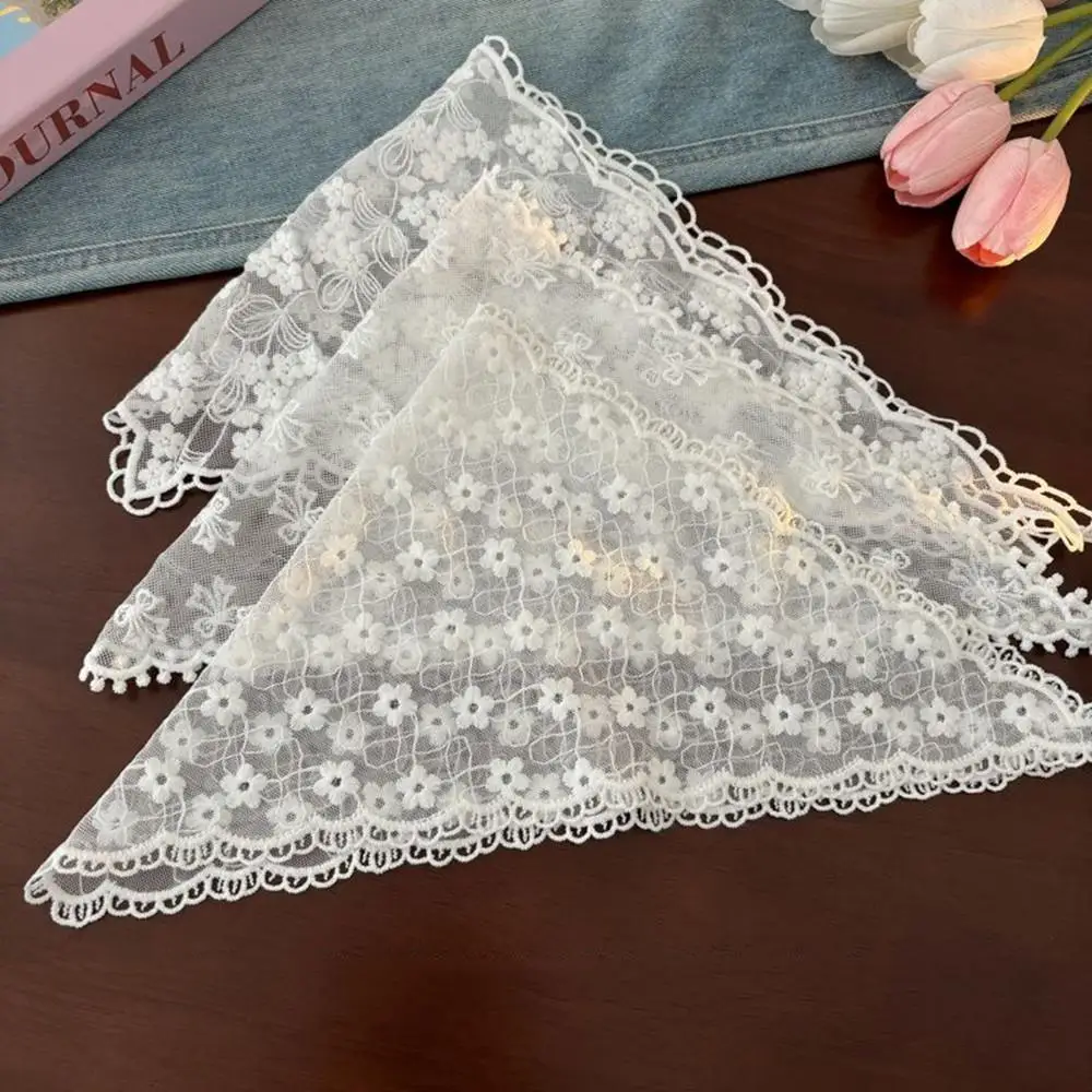 المرأة رقيقة الدانتيل الثلاثي وشاح الصيف الأزهار الدانتيل الشعر وشاح يلتف الفرنسية الرجعية الحجاب عقال وشاح حريري صور الدعائم