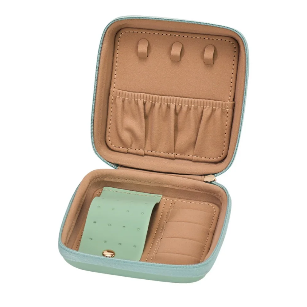 

Leather Trinkets Storage Organizer Large Capacity Dustproof Jewelry Storage Case Simple Solid Color Portable Jewelry Organizer