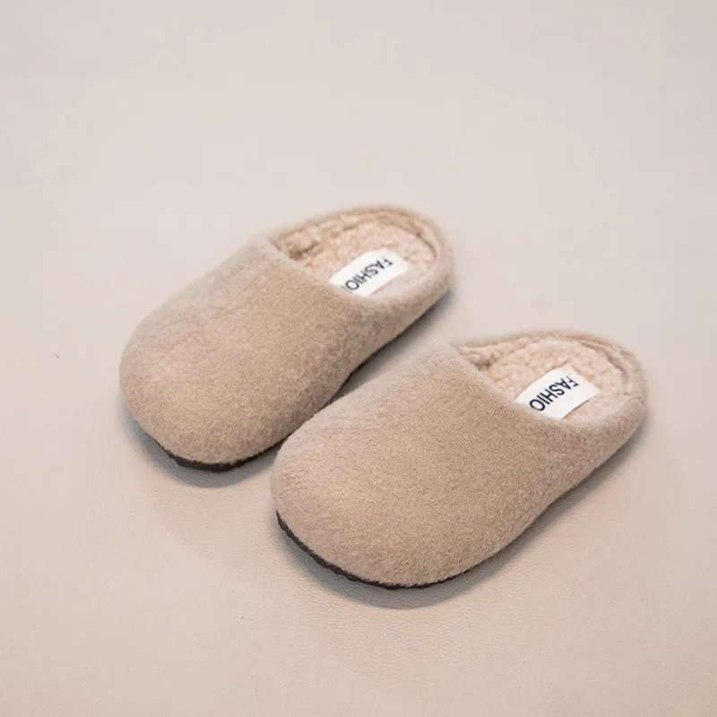 

Cozy Winter Slippers for Girls 2025 Closed Toe Plush Booties Soft Sole Warm Faux Fur Lined Non-Slip First Walker House Shoes