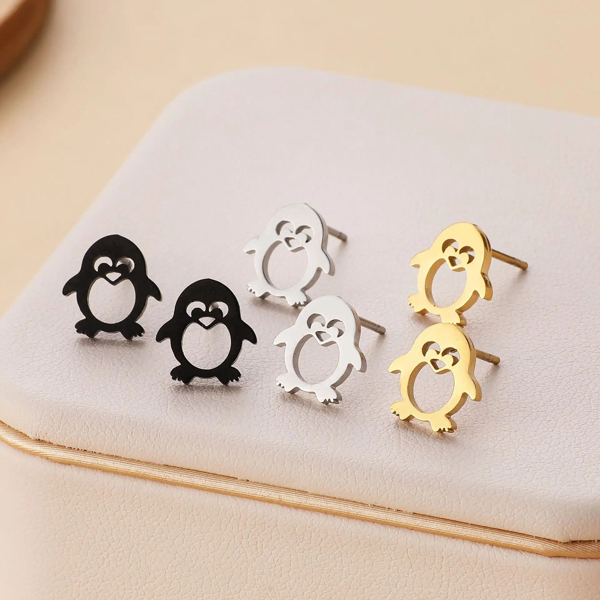 2024 new fashion stainless steel penguin earrings product temperament all match birthday anniversary earrings small gift