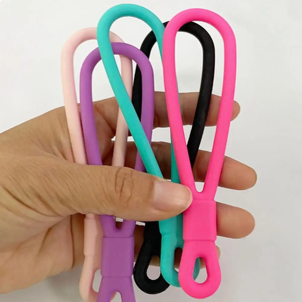 Soft Silicone Handle Loop Silicone Water Bottle Handle Strap Universal Flexible Lanyard for Outdoor Travel Lightweight Portable