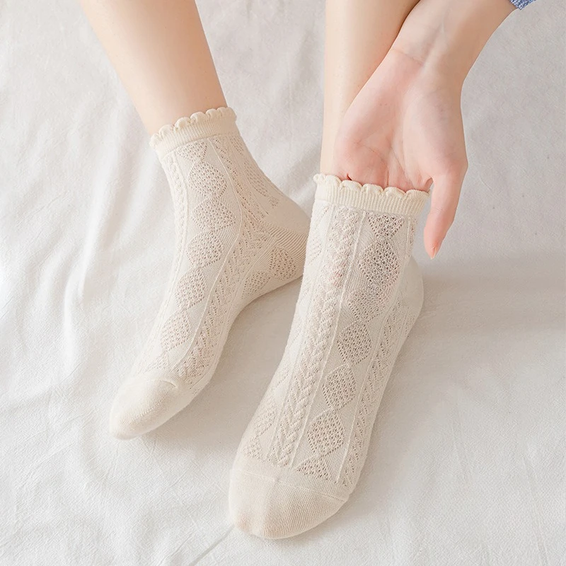 

1 Pair Women Is Summer Thin Gradient Solid Cotton Simple Sweet Cute Socks Comfortable Wood Ear Edge Lolita Fashion Wear