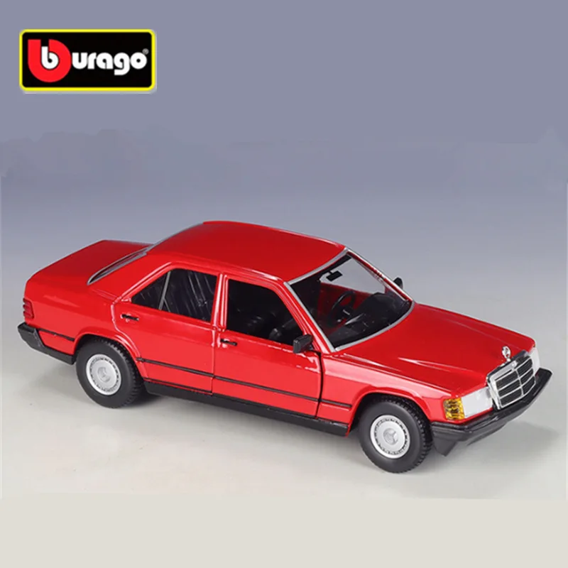 Bburago 1:24 Mercedes-Benz 190 E 2.6 Alloy Car Model Simulation Diecast Metal Classic Retro Old Car Vehicles Model Kids Toy Gift