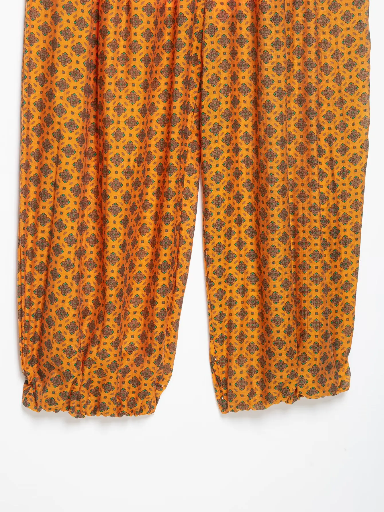 2026 Neues Damen-Hosen-Set für den Urlaub, Stehkragen, Kurzarm-Bluse, Weite Hose, Sommer-Herbst, Elegantes Bedrucktes Damen-Outfit – Detail 16