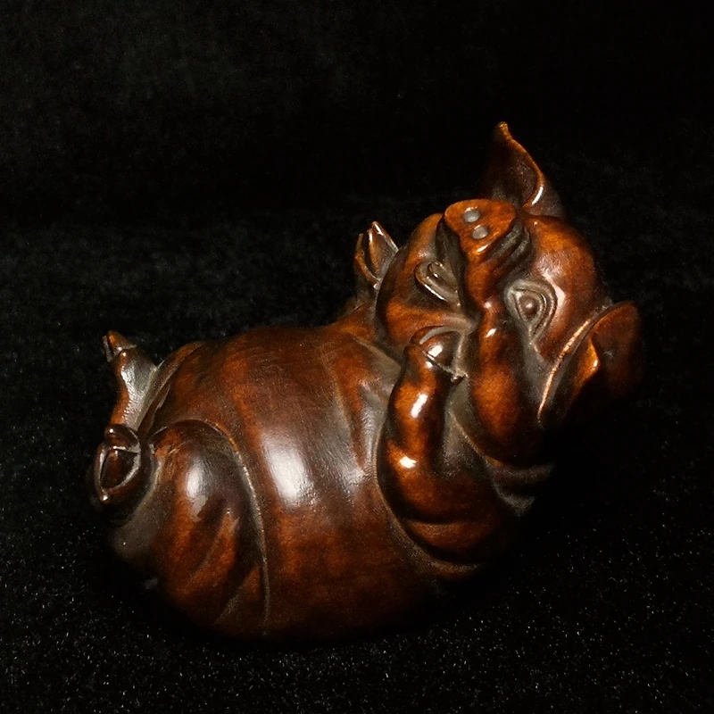 YIZHU CULTUER ART Size 2.6 Inch Old Chinese Hand carved Boxwood Wood Pig Figure Statue Home Desk Decoration Gift Collection