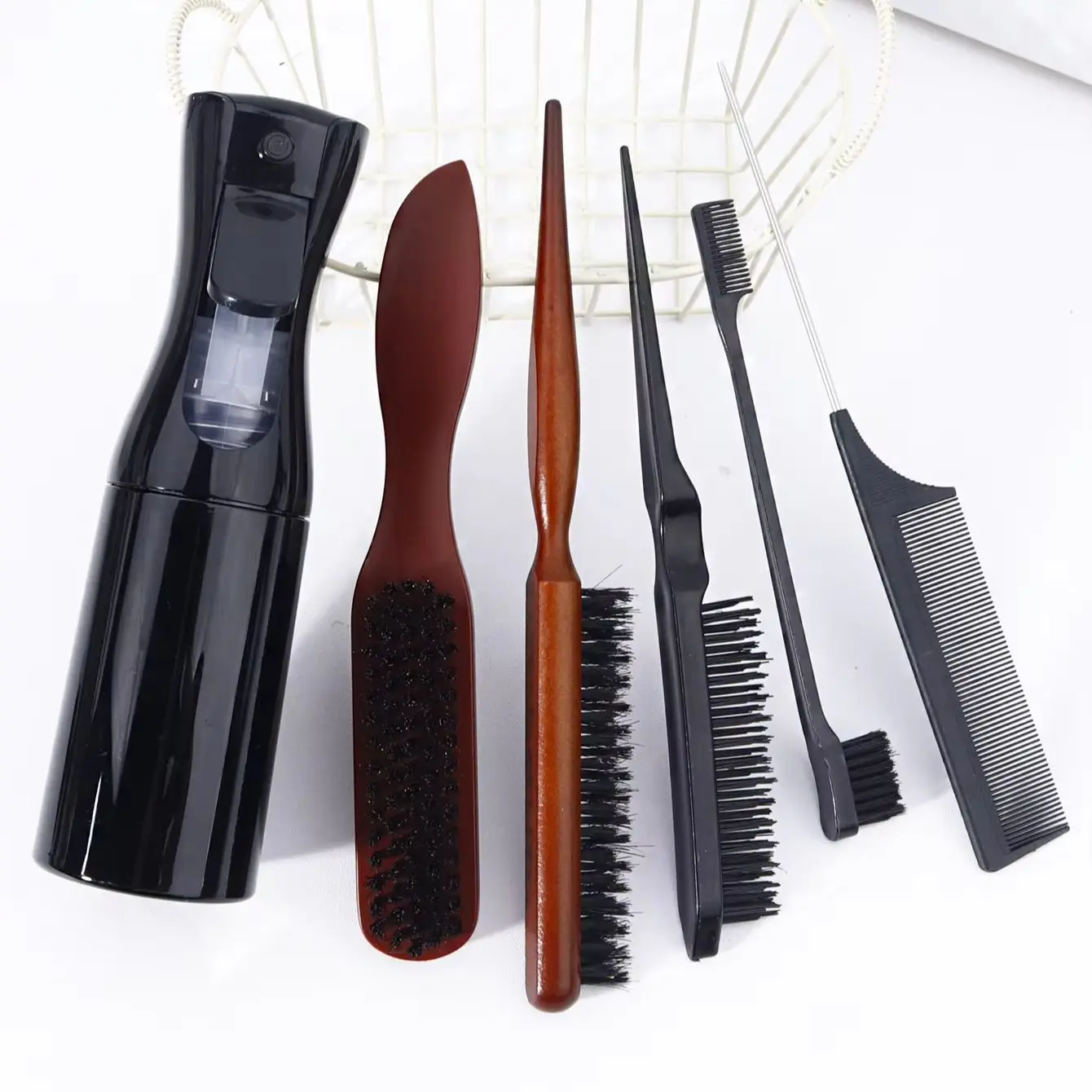مجموعة أدوات صالون مكونة من 6 قطع، مع زجاجة رذاذ، فرشاة إغاظة عالية الجودة، مشط ذيل، فرشاة تحكم في الحواف خاصة بشعر مستعار حقيقي