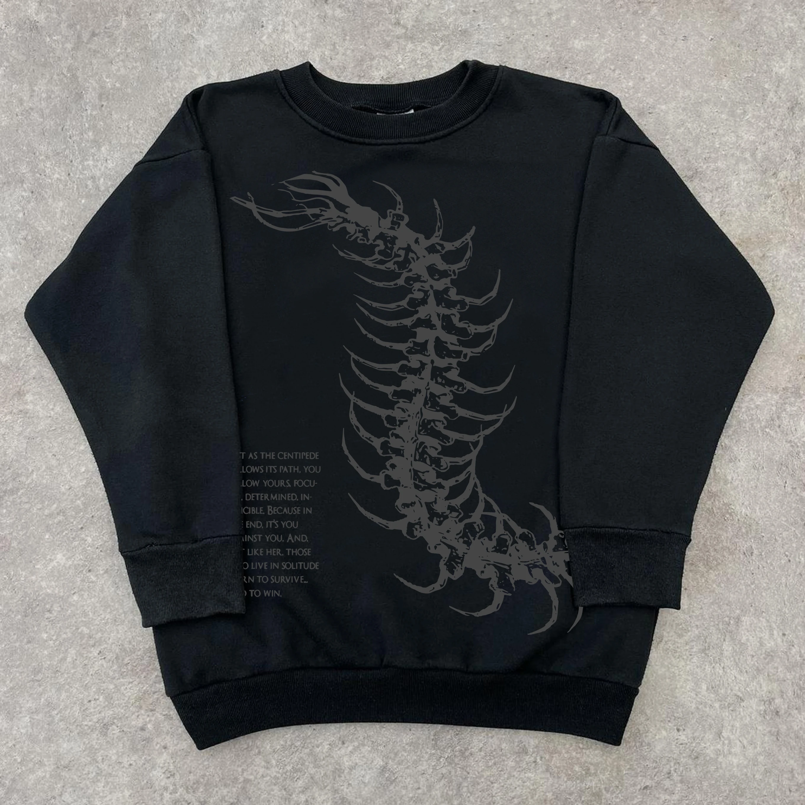 Vintage Dark Centipede Skeletal Graphic Print Pull Over Sweatshirt Men Women Oversize Casual Tops Autumn Winter Y2K New Apparel
