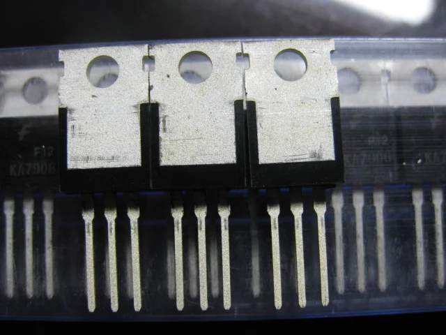 5 قطعة/الوحدة جديد الأصلي KA7906 الدوائر المتكاملة الصمام الثلاثي في الأوراق المالية