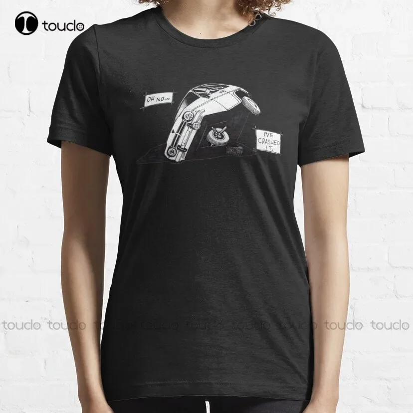 Reliant Robin In Its Natural Habitat Classic T-Shirt Black Tshirt Men Custom Aldult Teen Unisex Digital Printing Tee Shirt