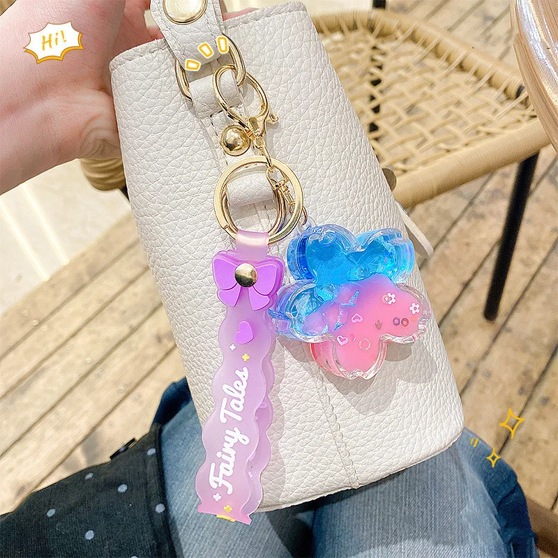 Cartoon Gradient Color Oil Liquid Quicksand Keychain Wholesale Cute Floating Sequin Keyring Girl Bag Trinket