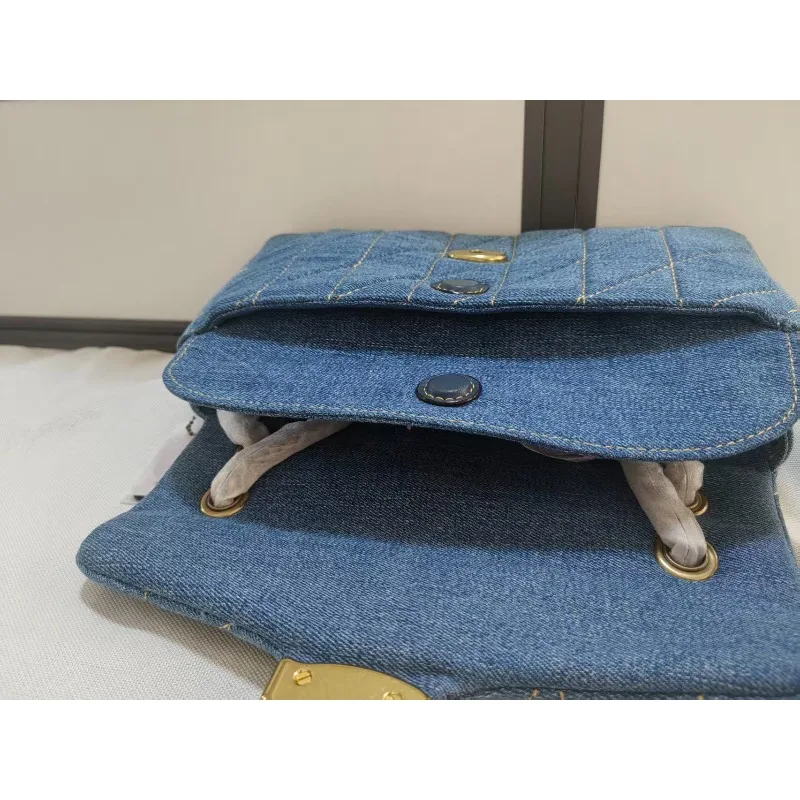 

2026 premium dinner package, mainly aimed at high-end women, fashionable small packaging, new packaging