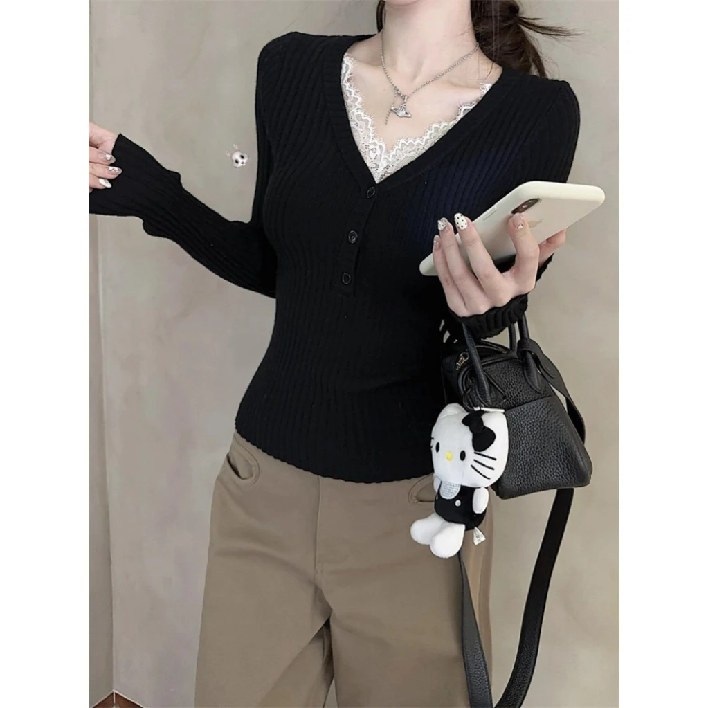 

Женские зимние пуловеры Sutrat: дизайнерский бренд, этикетка, логотип, символ, эмблема, знак, герб, фирменный знак, фирменный логотип, фирменный знак 2026