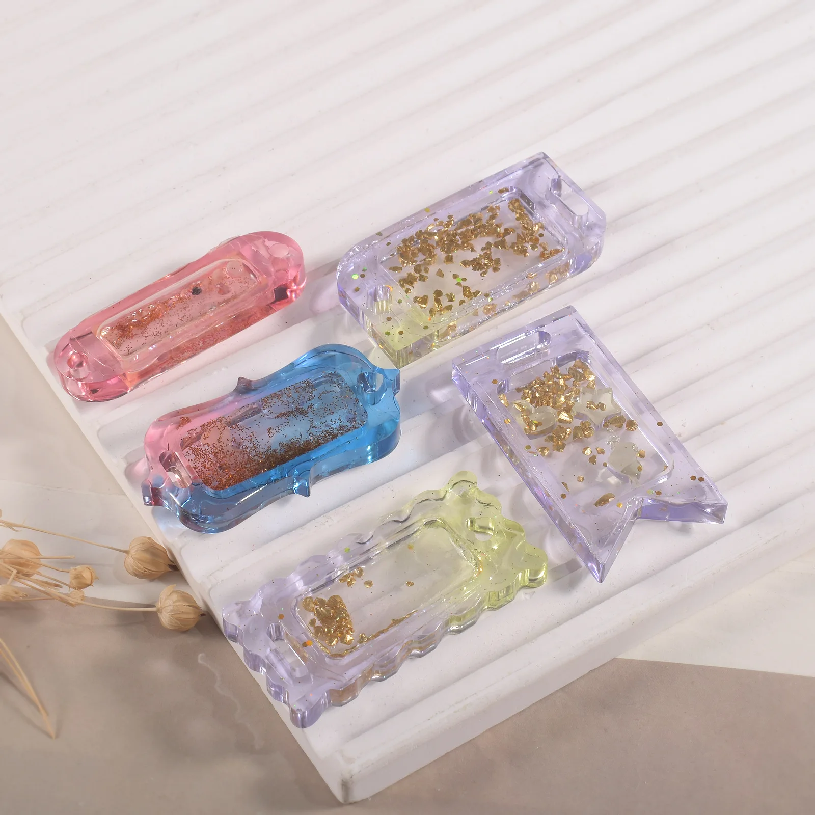 New Mould Crystal Drip Resin Decoration Mold Oval Lace Love Quicksand Pendant Hairpin Decoration Charm Keychain Silicone Molds