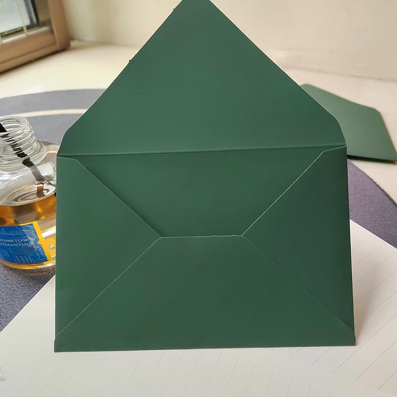 30pcs/lot Envelope Blackish Green Small Business Supplies Postcard Giftbox 250g Paper Message Packaging Invitations Wedding