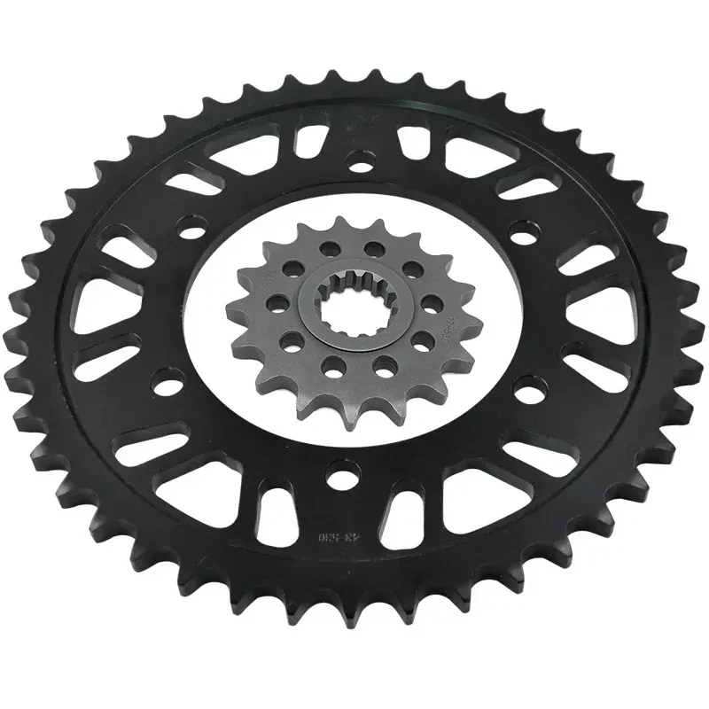 

530 Motorcycle Front Rear Sprocket Kits For Yamaha FZS1000 Fazer 01-05 FZ1 01-15 YZFR1 R1 1998-2008 XJR1300 04-17 MT-01 05-11