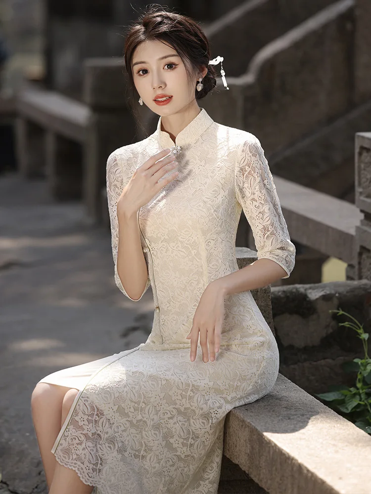 Autumn Vintage Elegant Mandarin Collar Seven Points Sleeve Qipao Women Split AoDai Lace Cheongsam Chinese Dress