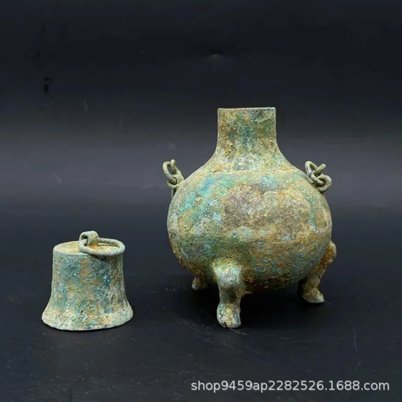 Antique Han Dynasty Bronze Decoration Retro Loop-Handled Teapot Stall Small Object Decoration Antique Old Goods Copper Pot Small