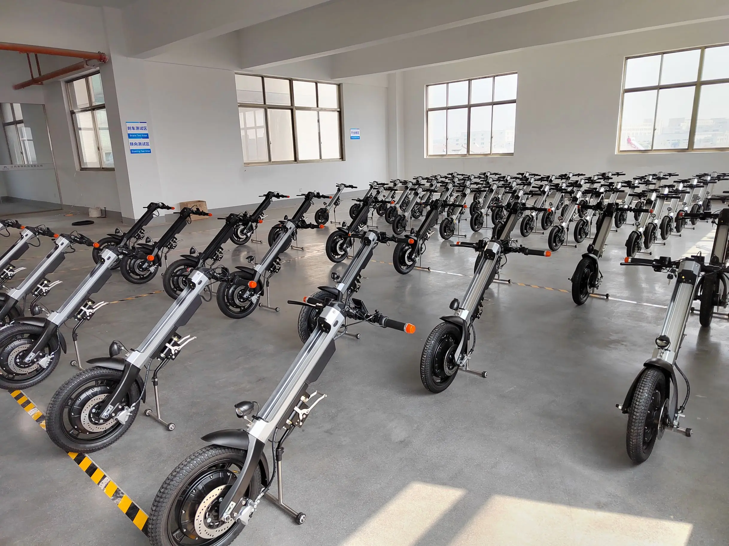 Coofull Mijo MT08 8inch Suspension Steel Electric Wheelchair Handbike Attachment with 36V 300W Motor 120kg Capacity Class II