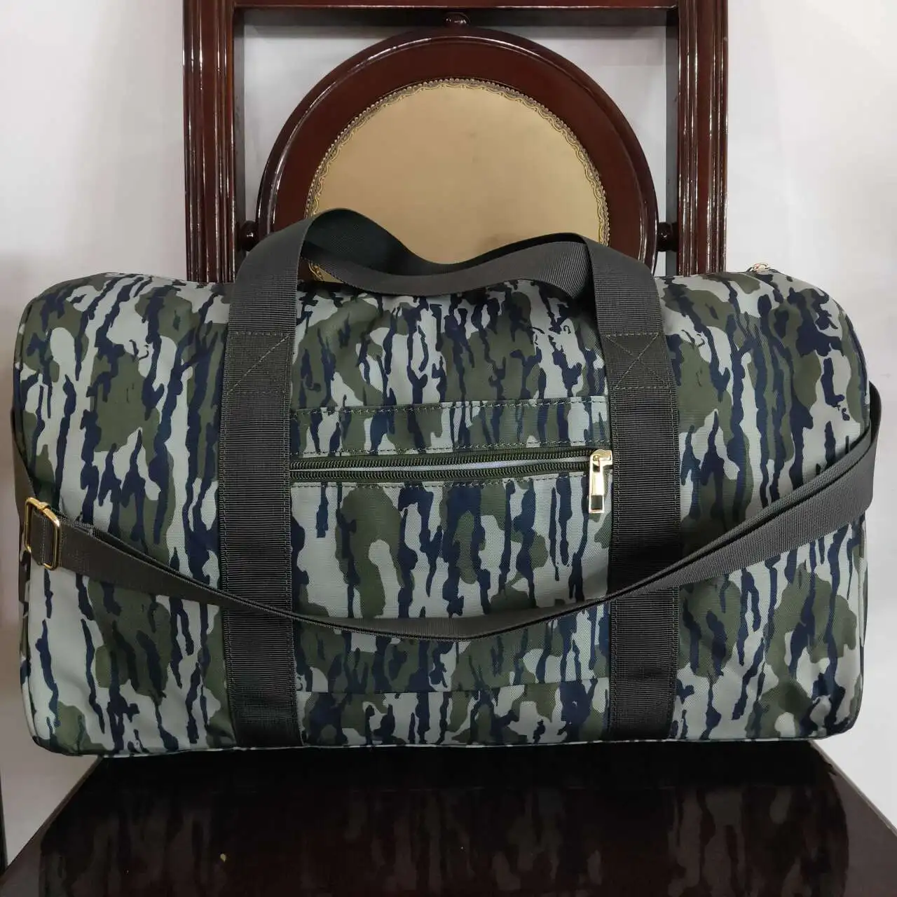 Wholesale hot sale adult bags western Camouflage army green gym bag Travel Duffle DayPack Toddler Sleepover Outdoor Portable