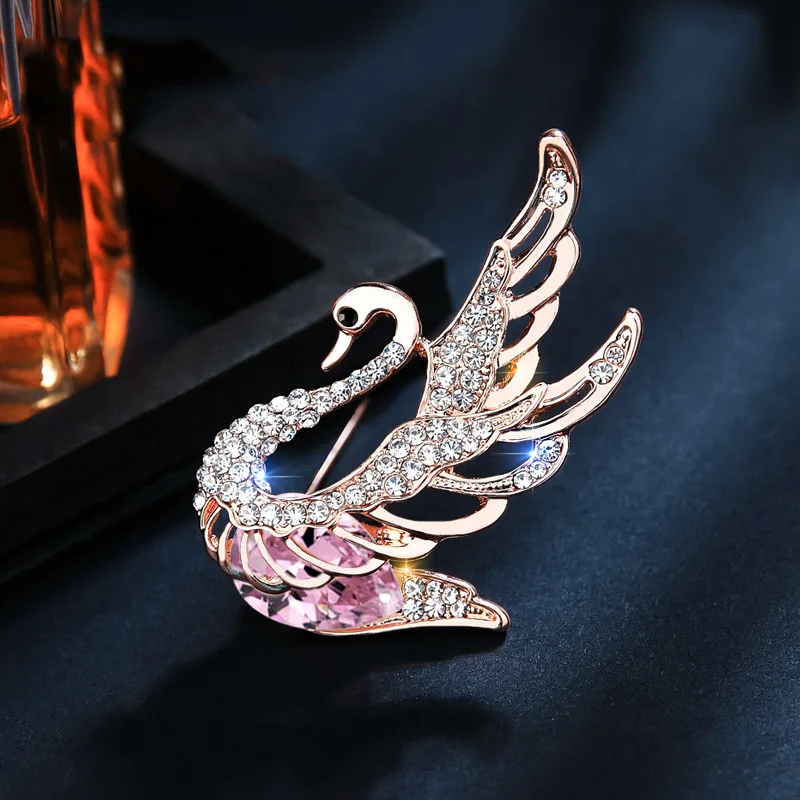 Korean Red Swan Flapping Crystal Brooches For Women Luxury Design Animal Bird Casual Office Party Brooch Pins Jewelry Gifts