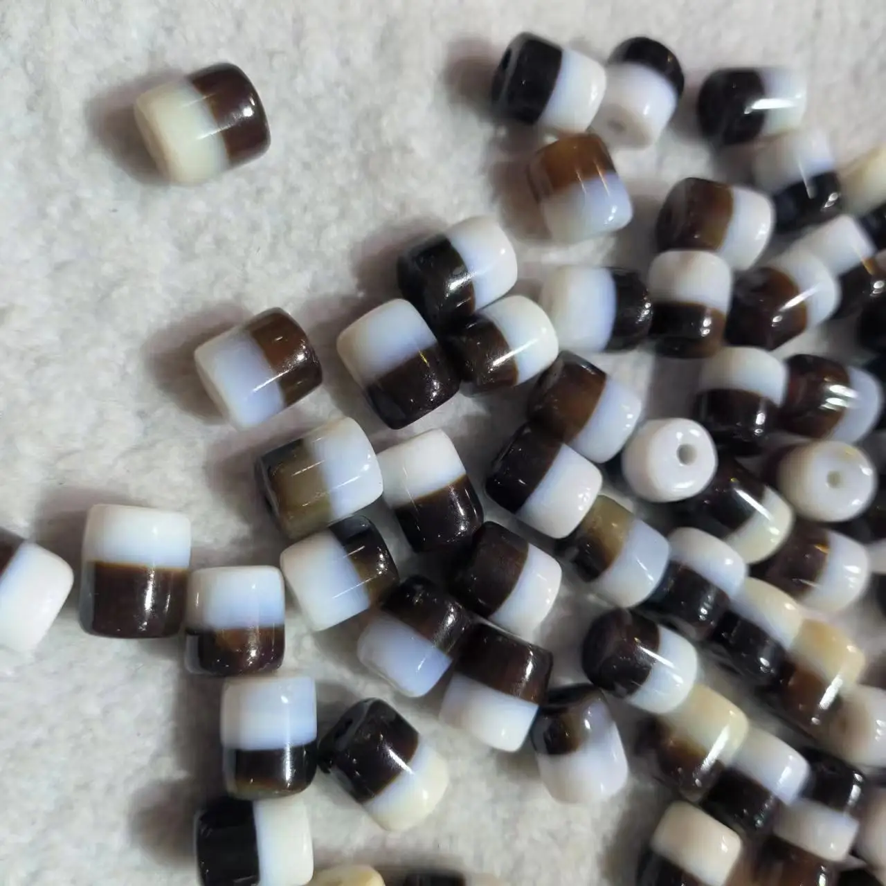 1pcs/lot Natural Agate Dzi black and white beads nice color necklace bracelet accessories jewelry amulet folk-custom wholesale