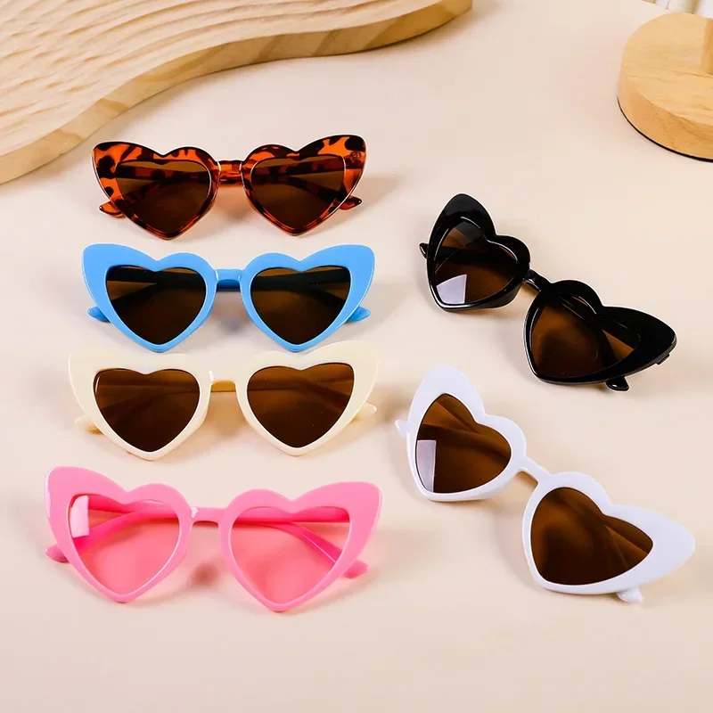 Fashion Kids Sun Glasses Heart-Shaped Sunglasses for Children Cute Love Heart Frame Eyeglasses Vintage UV Protection Eyewear