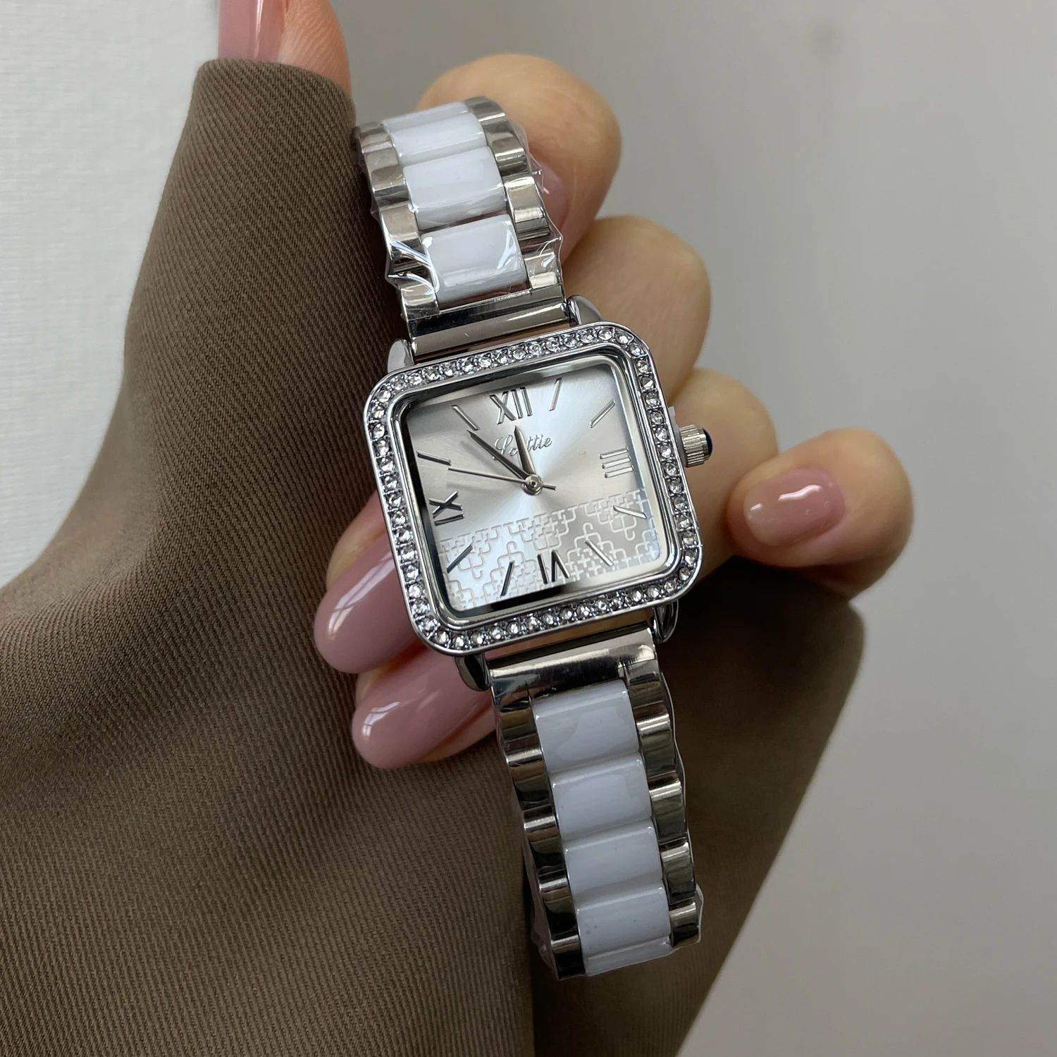 

Artistic And Exquisite Brand Women'S Watches, High-Value Women'S Watches, 2026 New Models, High-End Selection Of Watches.