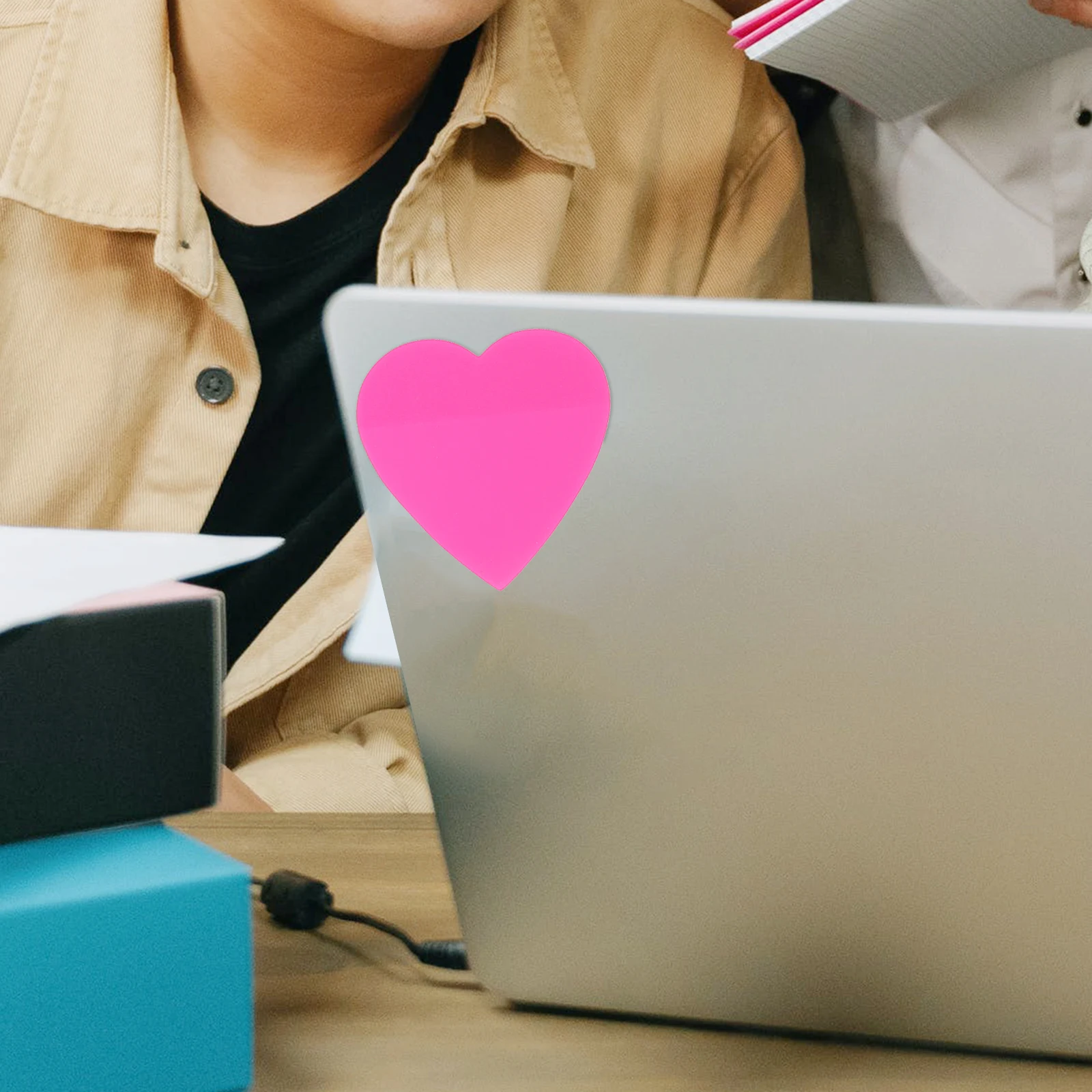 

5 Books Fluorescent Heart Shaped Self-Adhesive Memo Pads Colorful Note Pads for School Office Tabs Stickers for Books