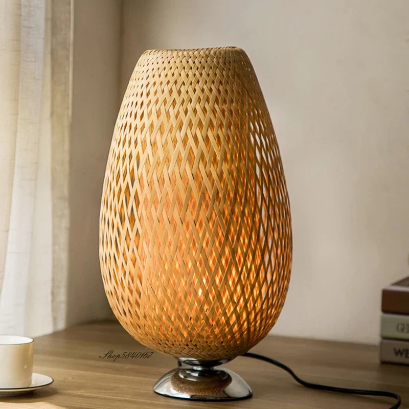 Vintage Bamboo Table Lamps Chinese Style Handmade Wooden Desk Lamp for Living Room Bedroom Decoration Creative E27 Beside Lamp