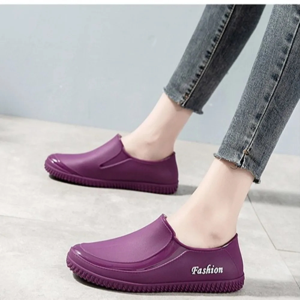 Fashion Waterproof Women's Rain Shoes Low Top Non-Slip Women's Shoes Flat Bottomed Rain Boots for Women Kitchen Car Wash Work view 6