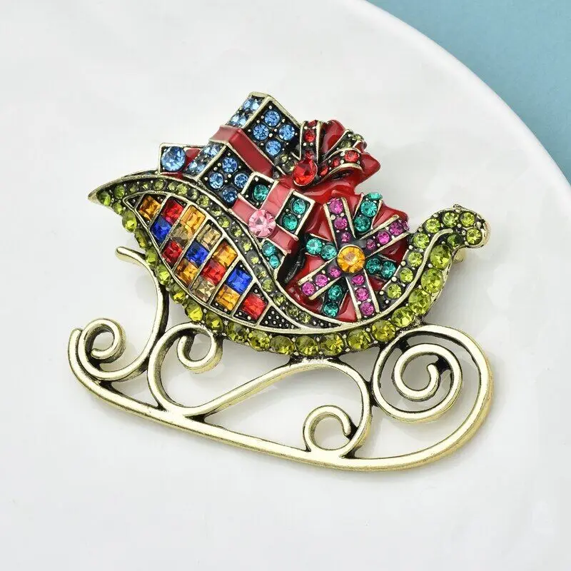 New Creative Christmas Collection Colorful Rhinestone Gifts Sleigh Vintage Enamel Pin Brooches Coats Corsage Accessories Gifts