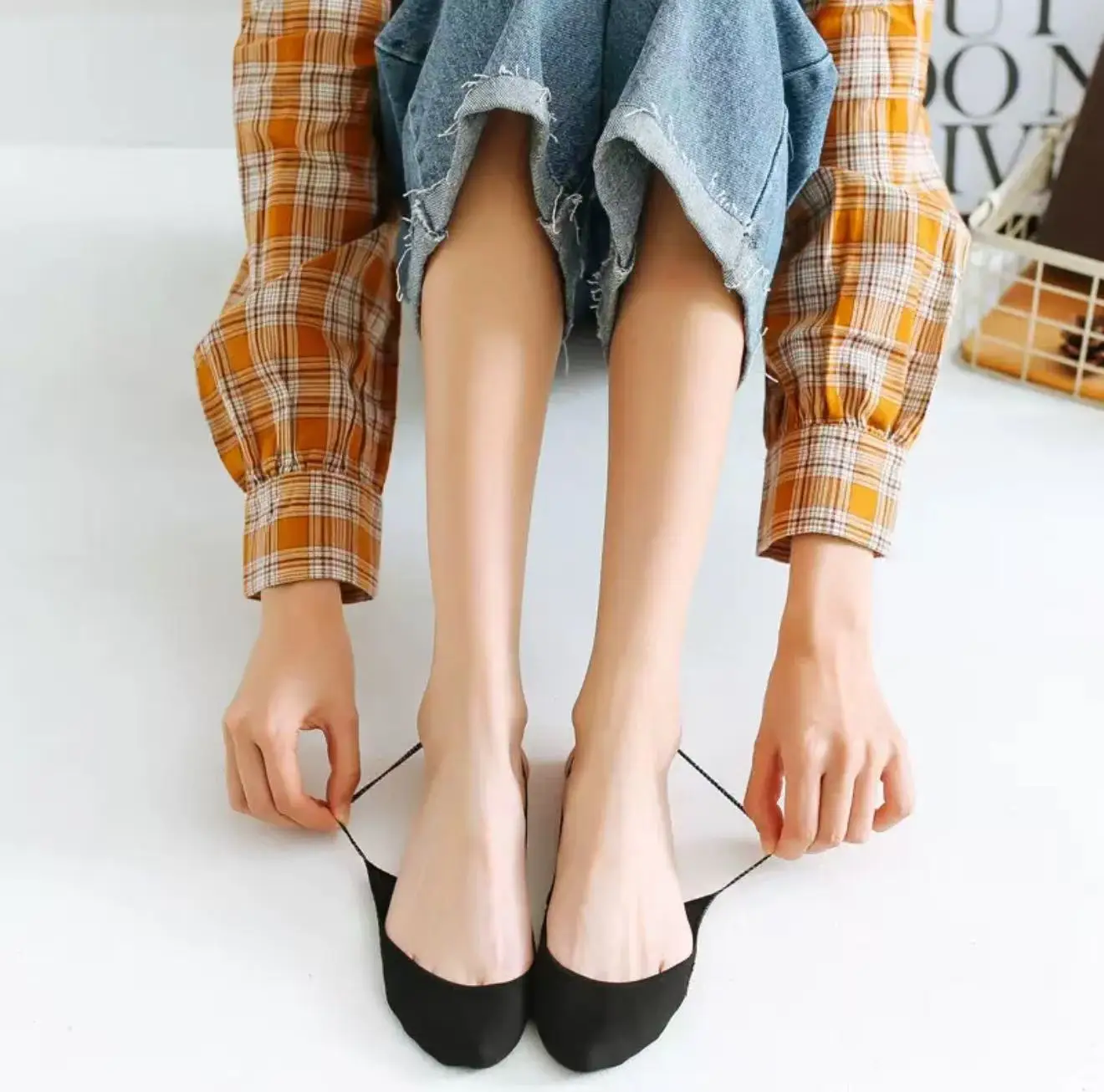1/3/5 Pairs Random Solid Color Women's Half-Foot Invisible Socks, Shallow Mouth & Non-Slip for High Heels image 5
