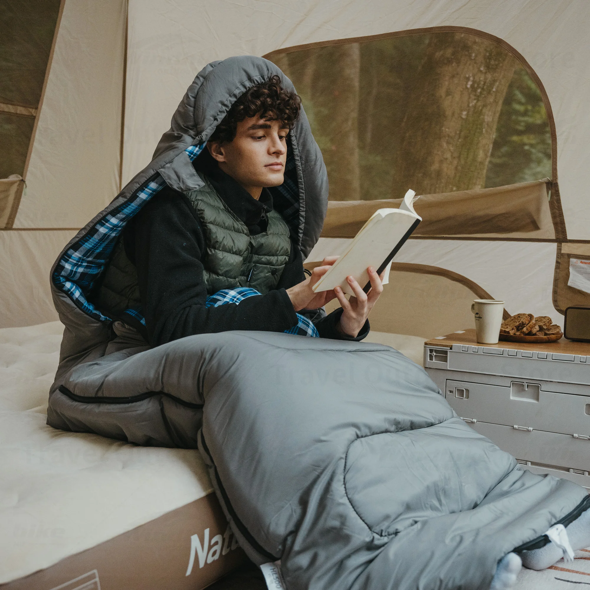 

Naturehike Camping Sleeping Bag Ultralight Cotton Outdoor Winter Warm Sleeping Bag Portable Adult Single Envelope Sleeping Bag