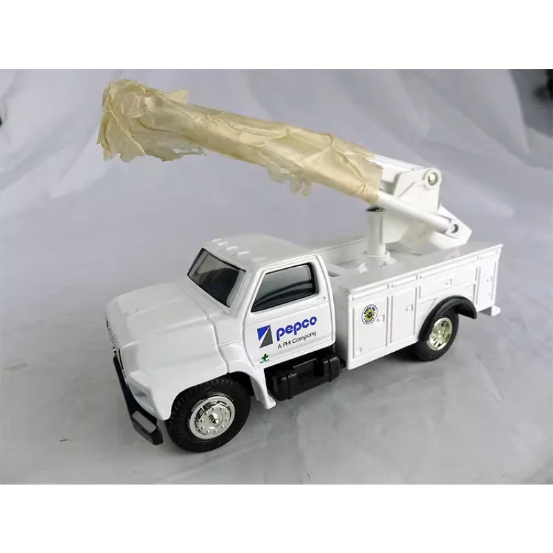

Diecast ERTL 1:34 Scale Delmarva Pepco Ford Electric Out-of-print High-altitude Alloy Car Model Collectible Toy Gift Souvenir